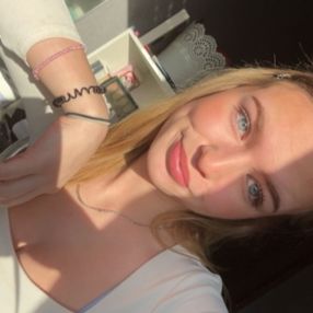 Leah, Babysitter in Fritzlar