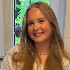 Jolina, Babysitter in Bochum