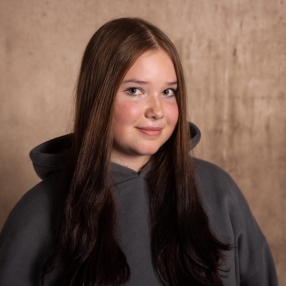 Lena, Babysitter in Monschau