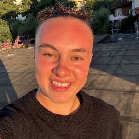 Annika, Babysitter in Augsburg