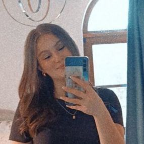 Nele, Babysitter in Merseburg