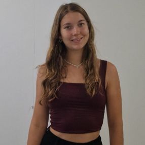 Lori, Babysitter in Potsdam