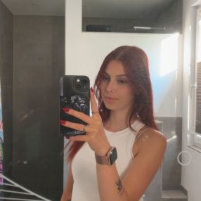 Neele, Babysitter in Preußisch Oldendorf