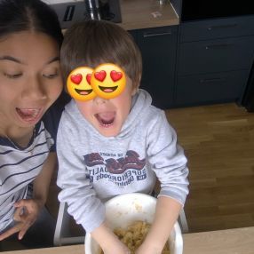 Qing Yang,, Babysitter in Erlangen