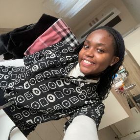 Ashley, Babysitter in Kirchheim unter Teck
