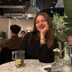 Arianna, Babysitter in Regensburg