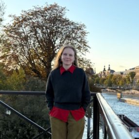 Ava, Babysitter in Oberhaching
