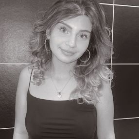 Melek, Babysitter in Lünen