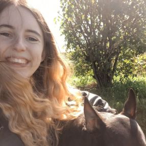 Leonie, Babysitter in Witten