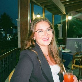 Melissa, Babysitter in Kleve