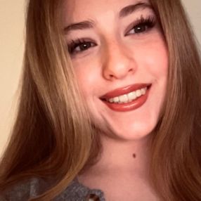 Xenia, Babysitter in Pfarrkirchen