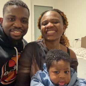 Joshua, Familie in Pforzheim