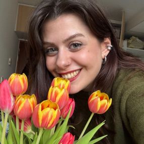 Aybüke, Babysitter in Bochum
