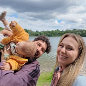 Ecem, Familie in Berlin