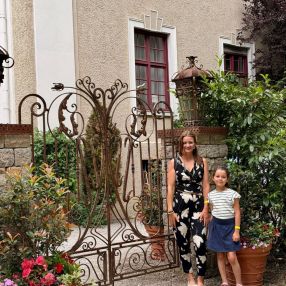 Eveline, Familie in Lage