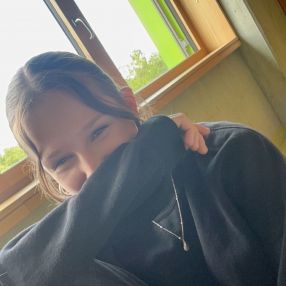 Stella, Babysitter in Griesheim