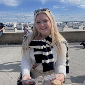 Jessica, Babysitter in Bünde
