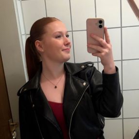 Mia, Babysitter in Schiffdorf
