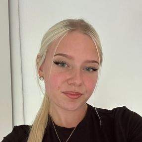 Juline, Babysitter in Soest