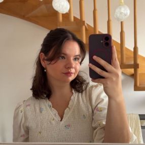 Jana, Babysitter in Herford