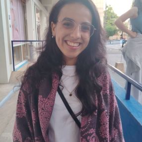 Houda, Babysitter in Köln