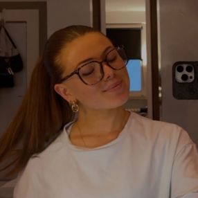 Melina, Babysitter in Bad Münder am Deister