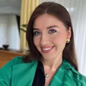 Anna, Babysitter in Essen