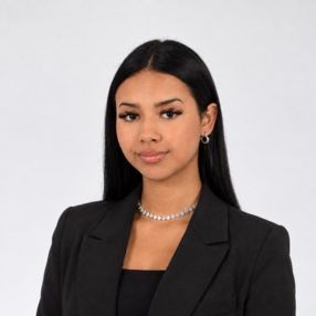 Yasmin, Babysitter in Leipzig