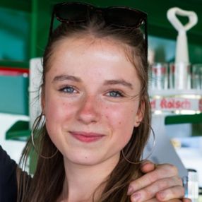 Mila, Babysitter in Königswinter