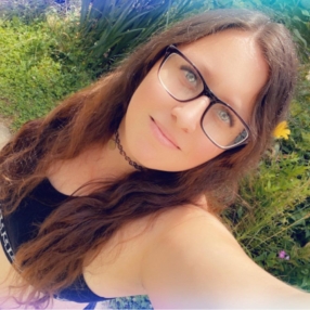 Justine, Babysitter in Zittau