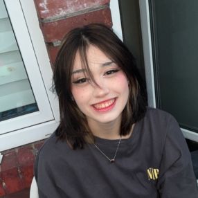 Wei, Babysitter in Alsdorf