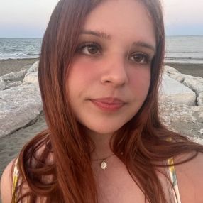 Sahra, Babysitter in Weiden in der Oberpfalz