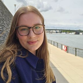 Pia, Babysitter in Krefeld