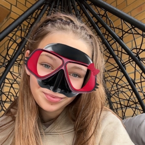 Lara, Babysitter in Neumünster