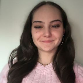 Alexa, Babysitter in Öhringen