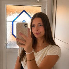 Elina, Babysitter in Cloppenburg