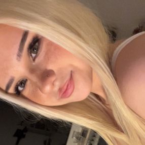Eva, Babysitter in Gernsheim