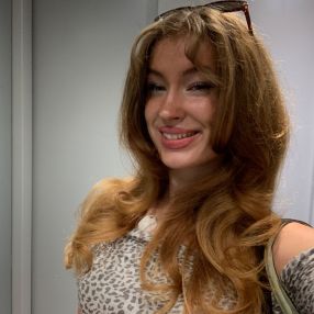 Jule, Babysitter in Aschaffenburg