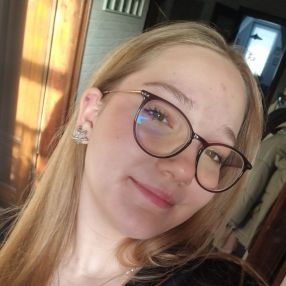 Emily, Babysitter in Gladbeck