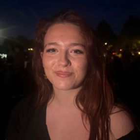Larissa, Babysitter in Vaterstetten