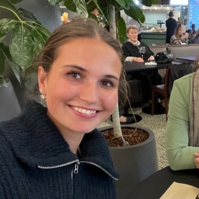 Freja, Babysitter in København