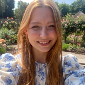 Signe, Babysitter i Odense