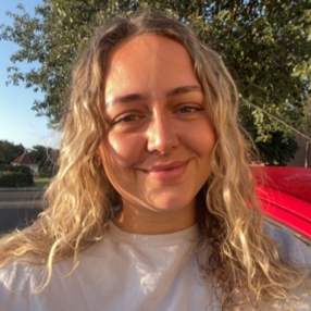 Cecilie, Babysitter i Løgstør