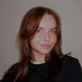 Cecilie Nina, Babysitter in Holstebro