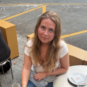 Lucca, Babysitter in Charlottenlund