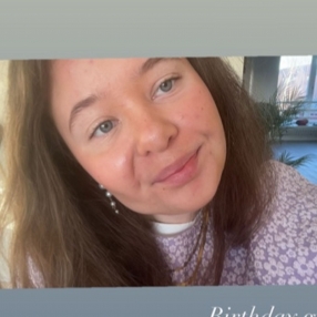 Amalie, Babysitter in Hørsholm