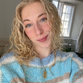 Freja, Babysitter in København