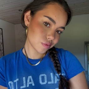 Victoria, Babysitter i Viborg