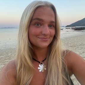 Selma, Babysitter i Jyllinge