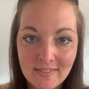 Tina, Babysitter i Brønderslev